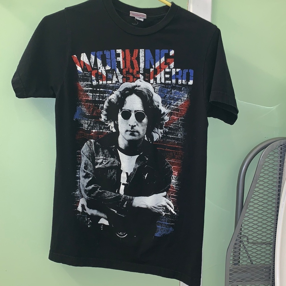 John Lennon T-shirt